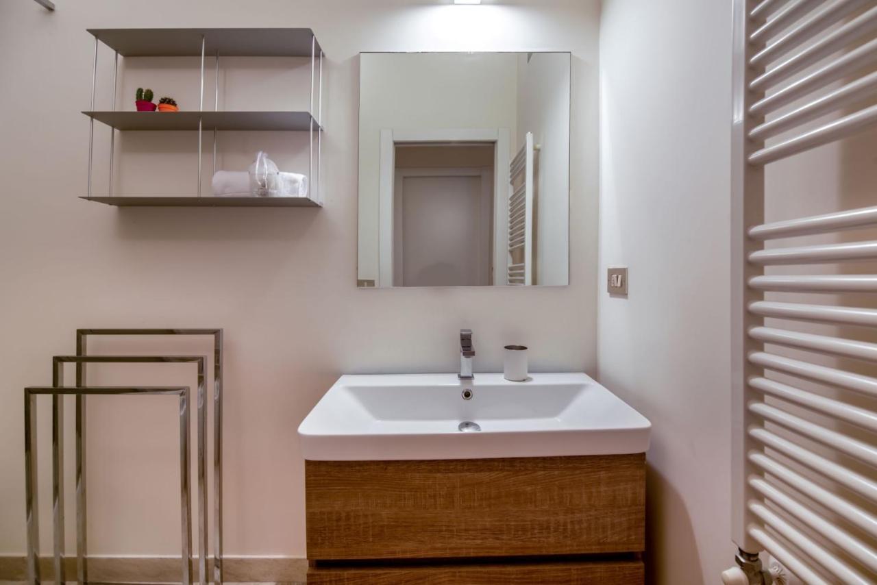 Easylife - Luminoso Bilocale In Zona Garibaldi Apartamento Milán